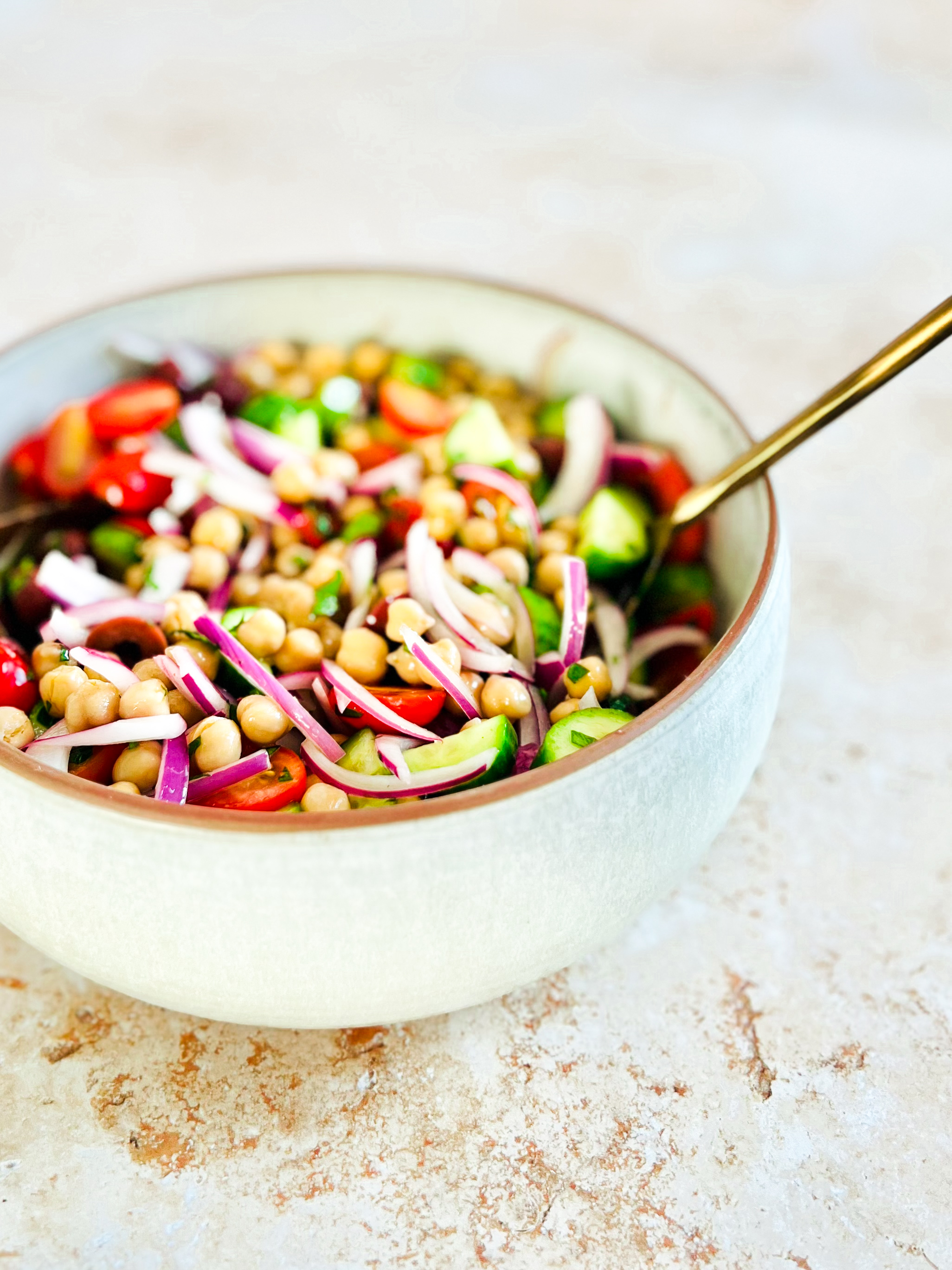 Mediterranean Chickpea Salad Recipe